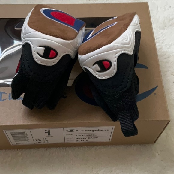 Champion Rally baby soft bottom crib shoes. Size 1. NWOT - Picture 5 of 7